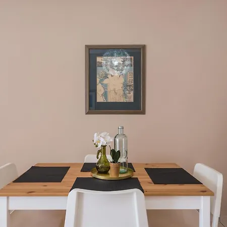 Tholos Apartmán *