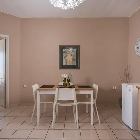 Tholos * Chania (Crete)