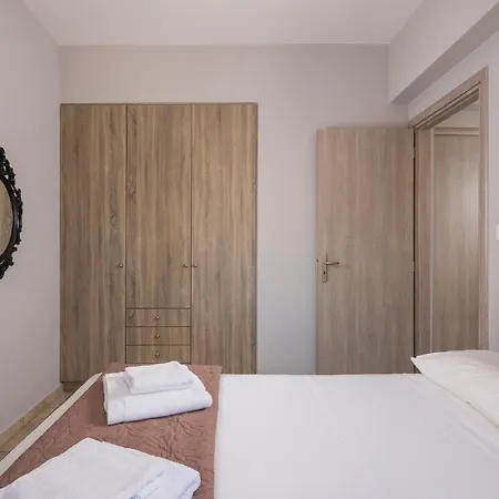 Apartamento Tholos La Canea