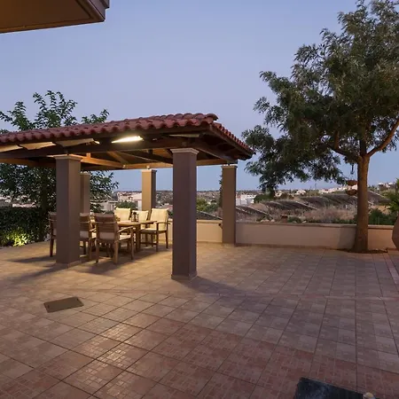 Tholos Apartamento *