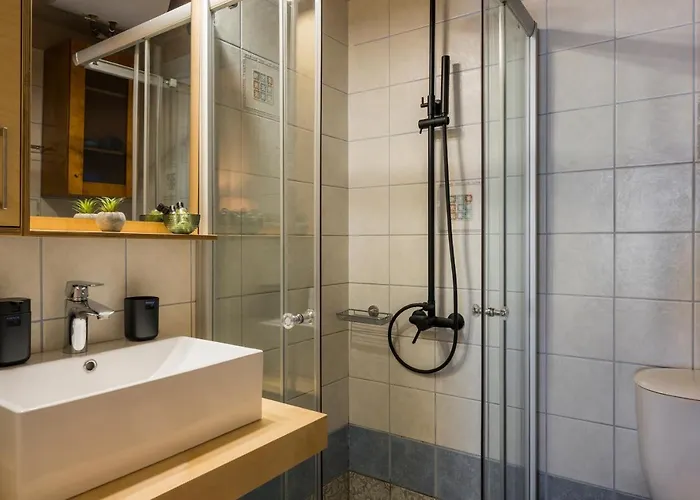 Tholos Διαμέρισμα